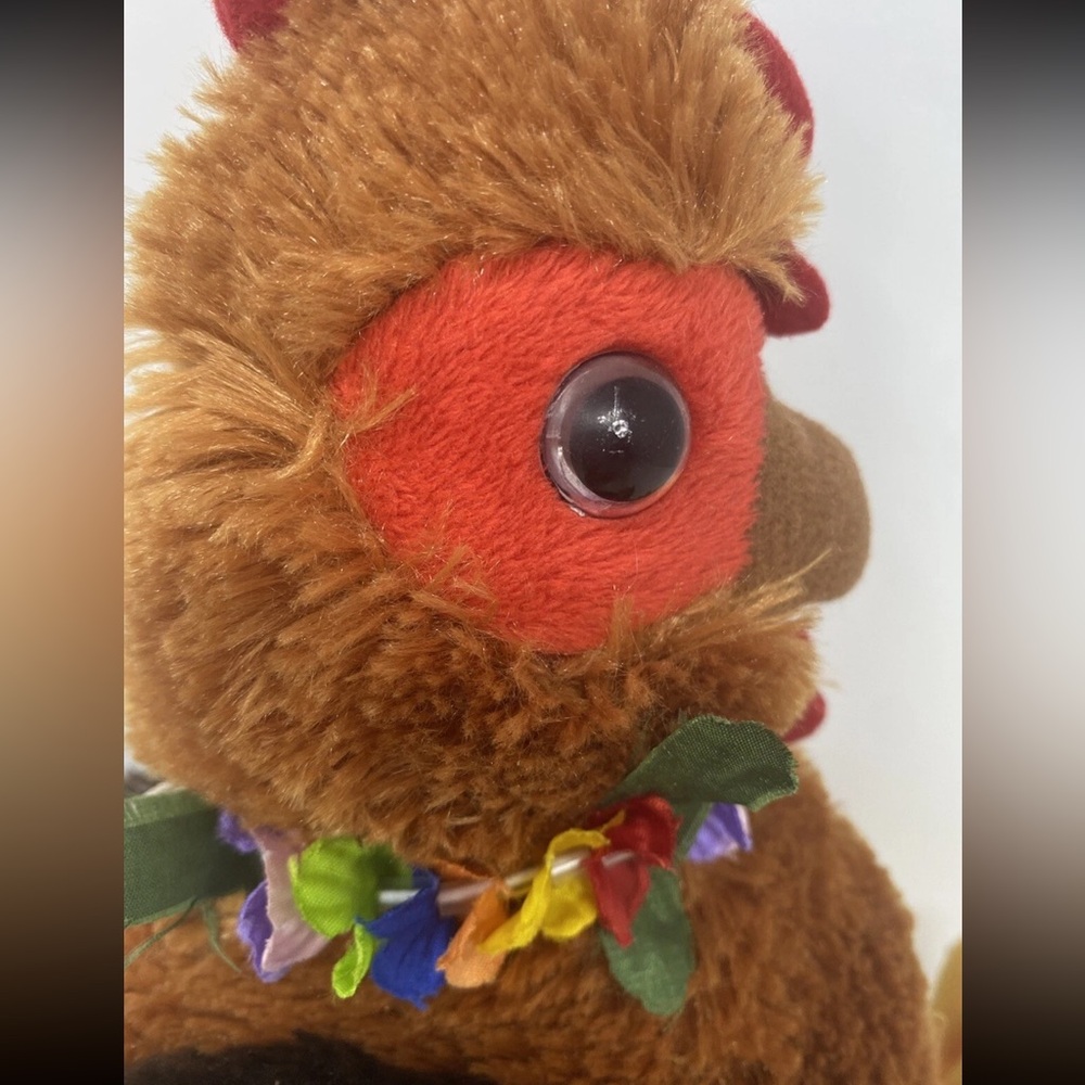 Hawaiian Souvenir Collectibles Passport Kahu Moa Nui 13' Plush Guardian Rooster - Picture 3 of 9